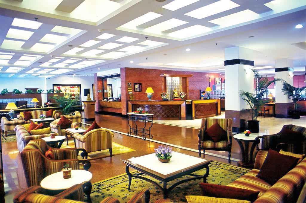 Radisson Hotel Катманду Екстер'єр фото